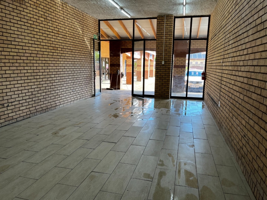 To Let commercial Property for Rent in Meerhof North West